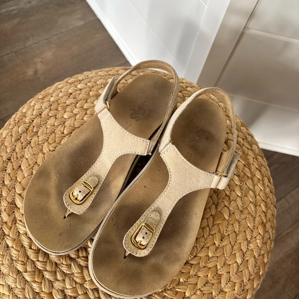 SAS Women's Marina Soft Gold Breathable Comfort Sandal Size 6.5